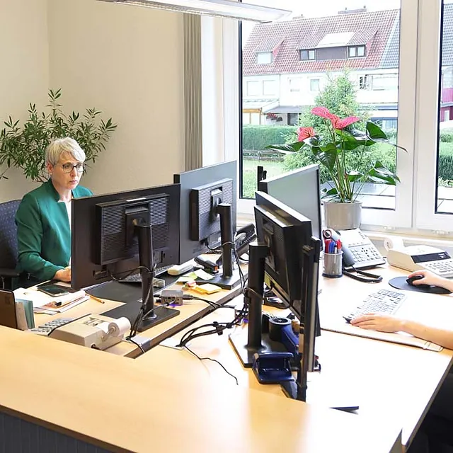 SHG Treuhand Steuerberatungsgesellschaft mbH - Büro